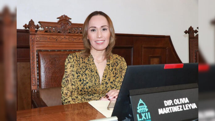Trabaja diputada Olivia Martínez por la educación y el desarrollo económico en Coahuila