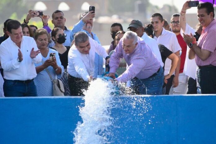 Inauguran MARS y Román Cepeda pozo de agua en Torreón