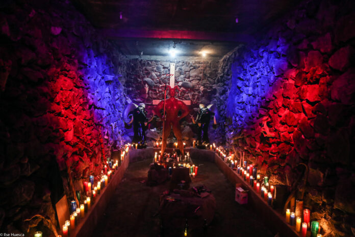 Construyen Catedral a Satanás en Veracruz