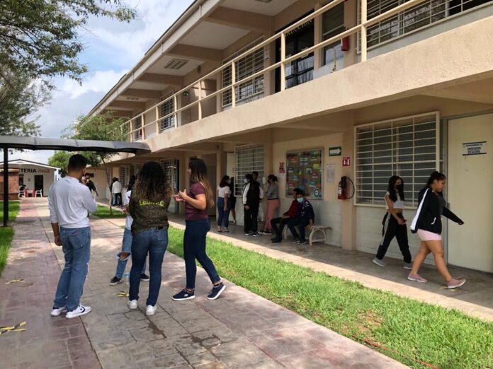Inicia periodo vacacional estudiantes de UAdeC en Monclova