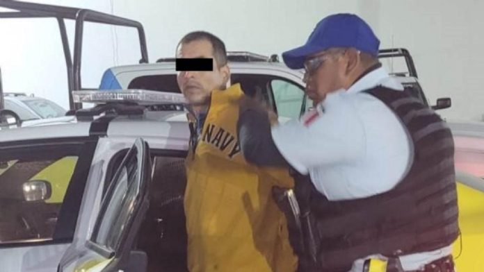 Capturan a un hombre por robar en tienda de conveniencia