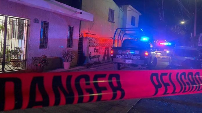 A balazos, terminan con la vida de un hombre y un joven de 16 años