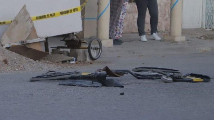 Abuelito en silla de ruedas murió arrollado por una retroexcavadora en Coahuila