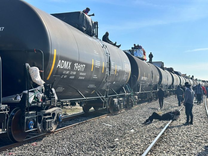 Debe regularse fenómeno migratorio en México