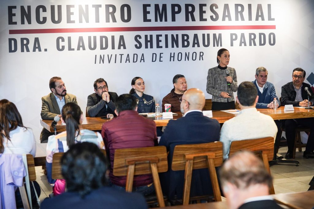 ‘’Para que en México siga habiendo desarrollo, tiene que seguir creciendo el ingreso’’: Claudia Sheinbaum sostiene reunión con empresarios y empresarias de Hidalgo