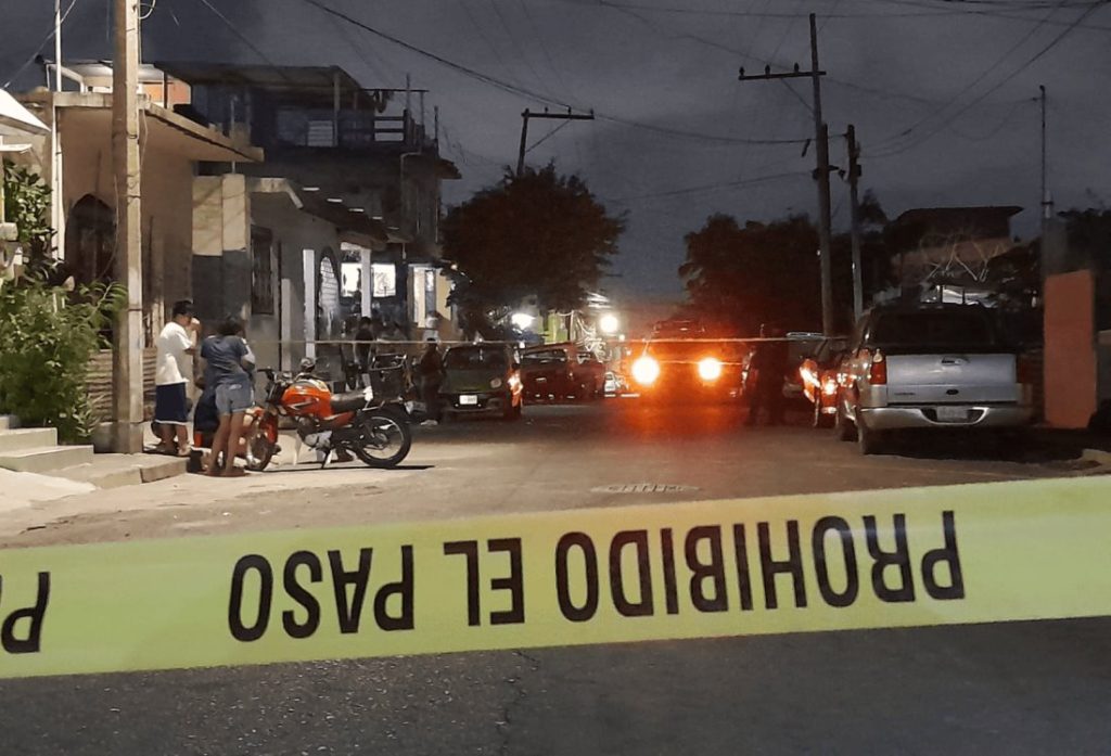 Hombre asesinó a su vecino por estacionarse afuera de su casa