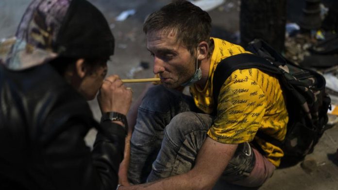 Estados Unidos registra 110 mil muertes por fentanilo; México no tiene registros