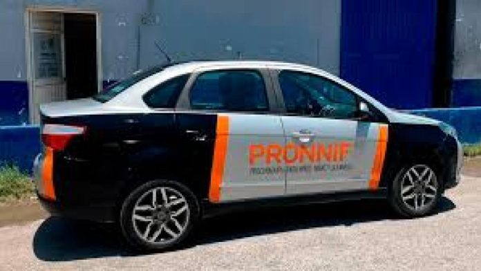 Padres entregan a su hijo de 7 años a la policía por no querer cuidarlo en Monclova