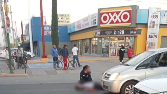 Policía es asesinado a balazos frente a su esposa