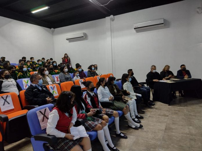 Simas Acuña anuncia convocatoria ‘’Héroe del Agua’’