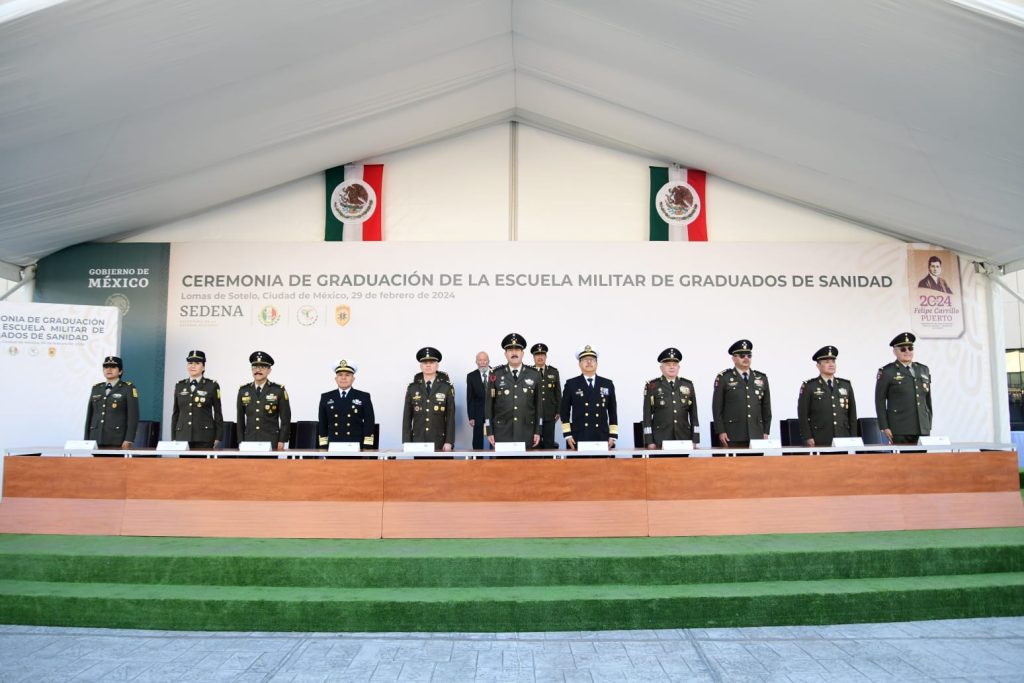 Se gradúan 219 médicos en diferentes especialidades de la Escuela Militar de Graduados de Sanidad