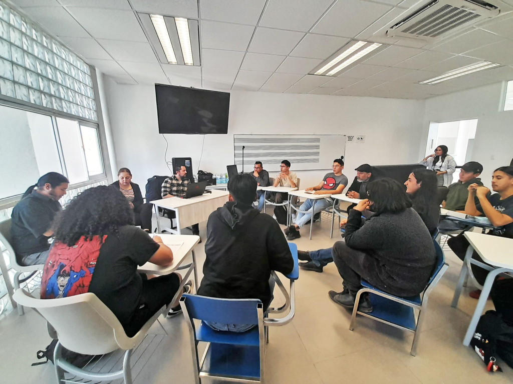 Rector Octavio Pimentel lleva los Foros para la Agenda Universitaria a la Escuela Superior de Música