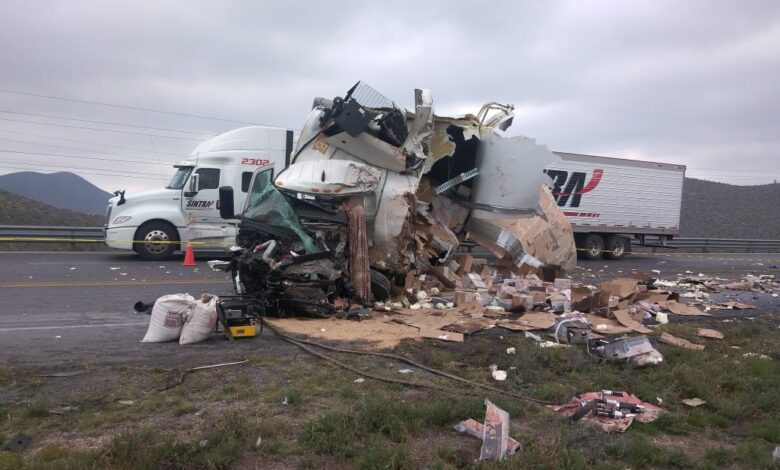 Mueren dos personas tras fatal accidente en la Saltillo-Zacatecas