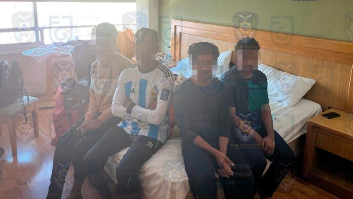 Operativo rescata a 29 migrantes en hotel; tenían más de 70 días secuestrados