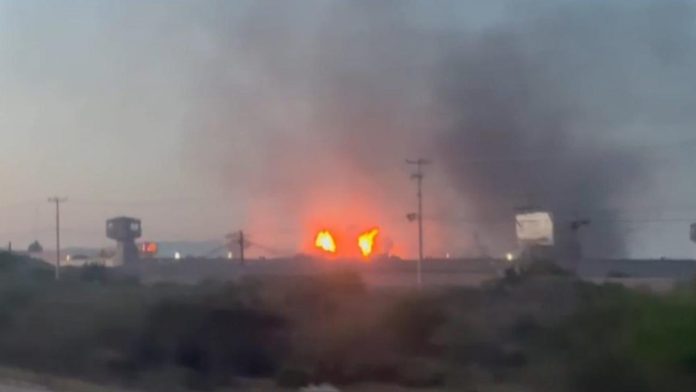 Incendio en penal de La Pila en San Luis Potosí genera movilización policiaca