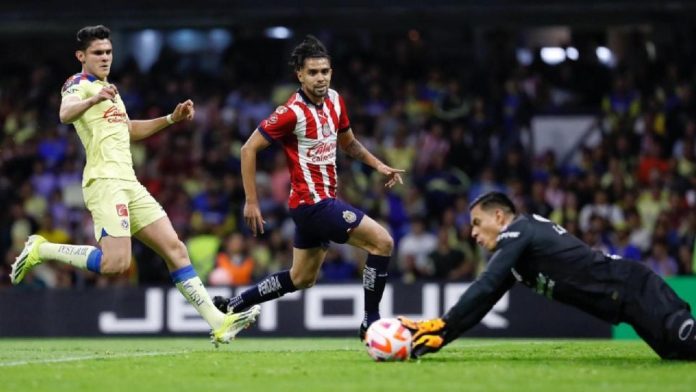 América pierde en el Azteca, pero avanzó a cuartos de Concachampions