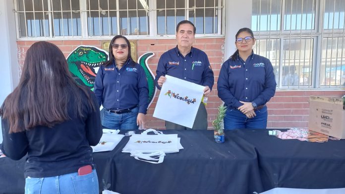 Celebran el Día Mundial del Agua en el COBAC