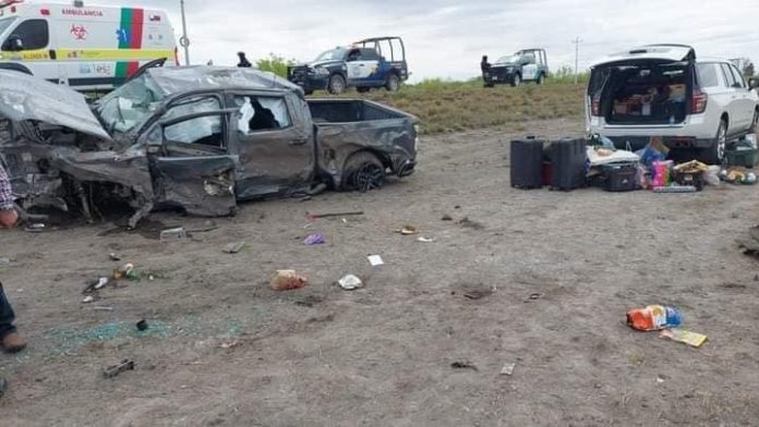 Choque volcadura en carretera 57