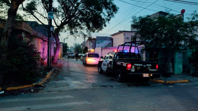 Hallazgo de hombre sin vida desata investigación policial