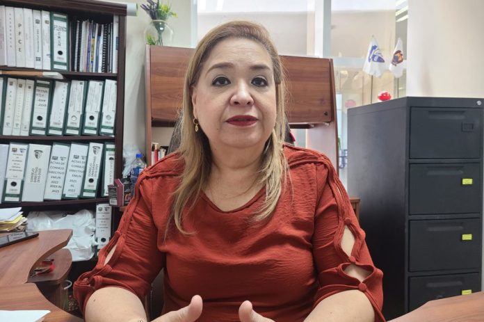 Liliana López Morales, Secretaria Administrativa Facultad de Medicina Norte
