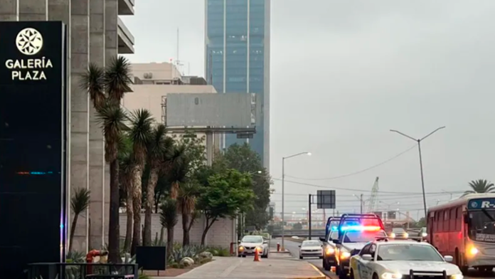 Muere mujer tras caer del piso 14 en hotel del centro de Monterrey