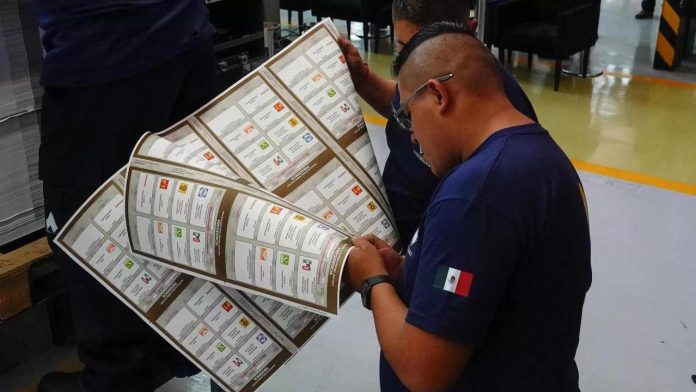 Protección militar y policial para 300 almacenes de boletas electorales