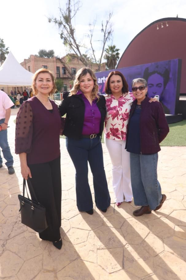 DIF Ramos Arizpe presenta exposición artística “El arte de ser mujer”