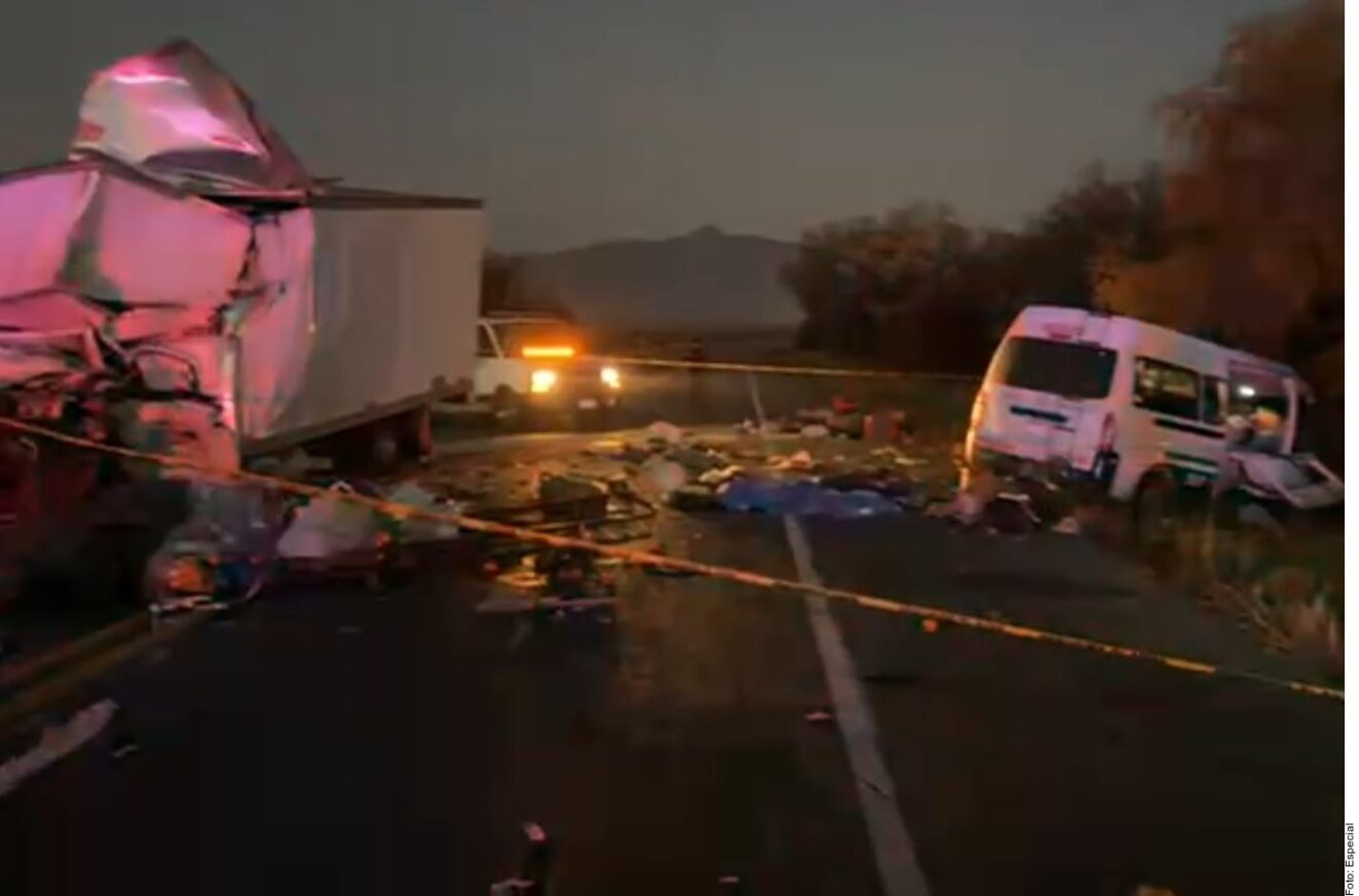 Mueren 9 en trágico accidente; viajaban hacia Monterrey