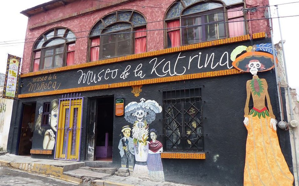 Museo de la Katrina situado en la calle Allende de la Zona Centro de Saltillo.