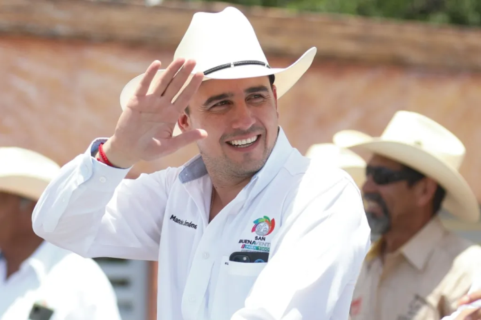 Manolo Jiménez se llama mi gober... Componen ‘corrido’ al gobernador de Coahuila