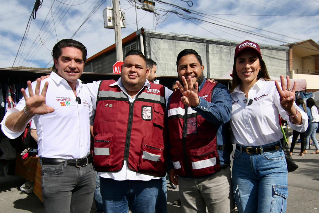 Cecy Guadiana se reúne con comerciantes de Mercado la Guayulera