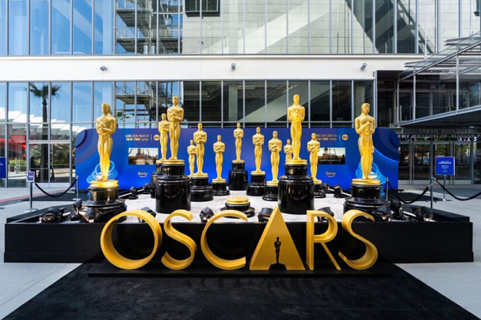 Arrasan 'Oppenheimer' y 'Poor Things' en los Oscar 2024; aquí los ganadores