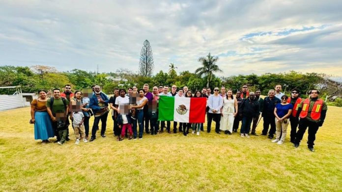 Llegan a México los 34 connacionales rescatados en Haití por conflictos vandálicos: Semar