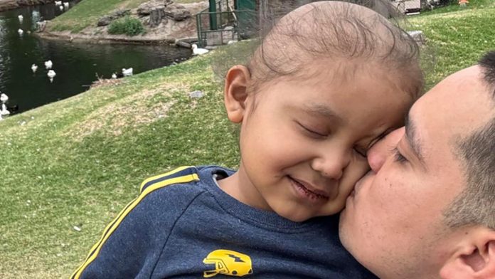 Max, el valiente niño de Frontera fallece tras batalla contra la leucemia