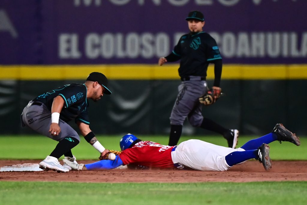 Acereros deja tendido a Saraperos en el Clásico Coahuilense