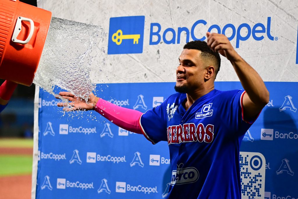 Acereros deja en el terreno a Los Algodoneros