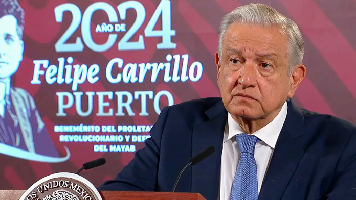 AMLO alerta sobre riesgos de inteligencia artificial para cometer fraudes