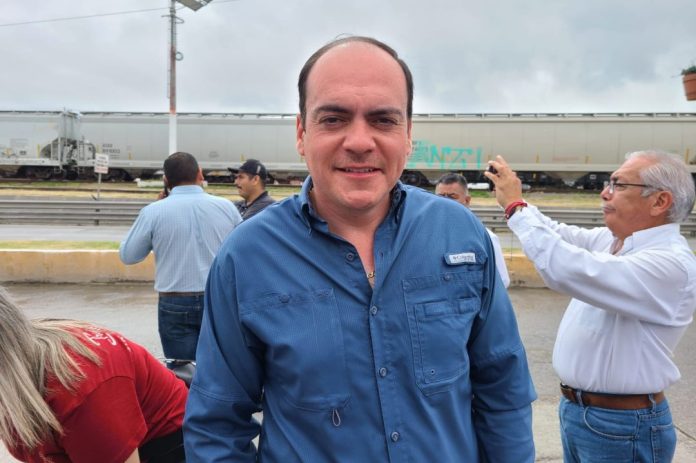 Juan Olvera, Gerente de SIMAS