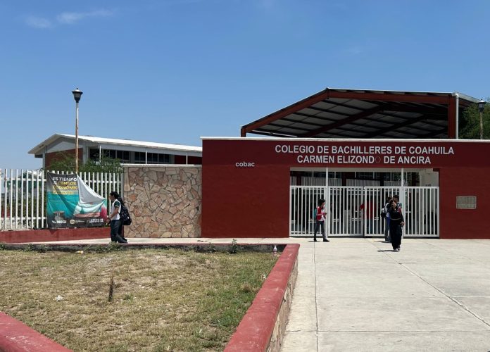 Circula video de riña entre presuntos estudiantes de preparatoria