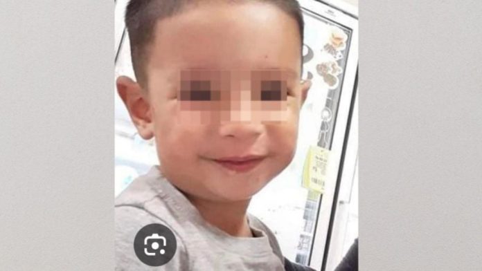 Condenan a 25 años de cárcel a mujer por muerte de su hijastro Condenan a 25 años de cárcel a mujer por muerte de su hijastro