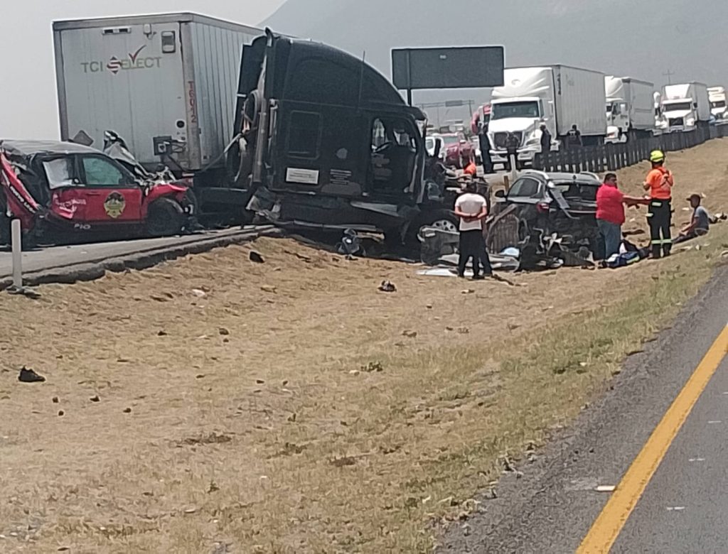 Accidente carretera Monterrey-Saltillo