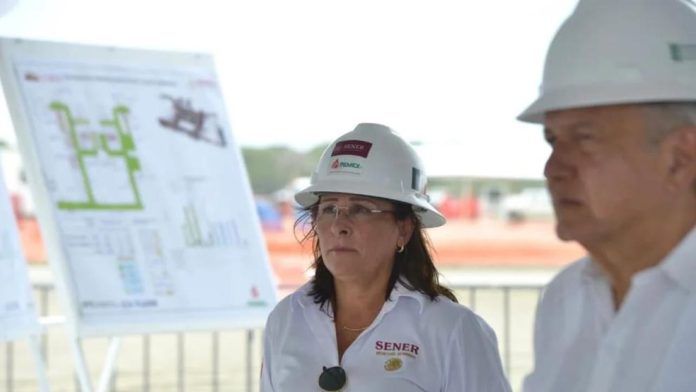 Desafían a AMLO a aceptar pruebas contra Rocío Nahle por enriquecimiento ilícito