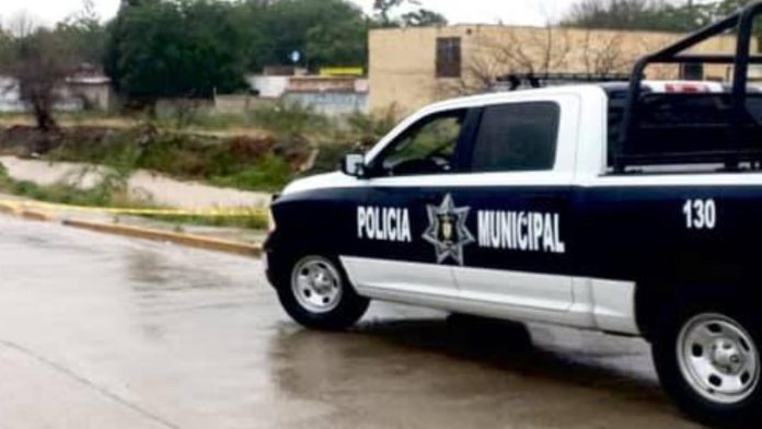 Septuagenario provoca aparatoso choque en Coahuila