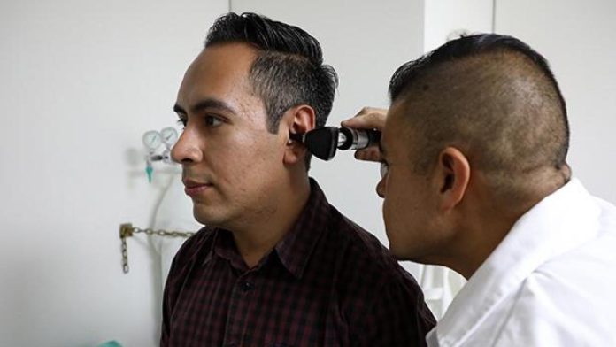 IMSS advierte sobre riesgos y prevención de infecciones de oído