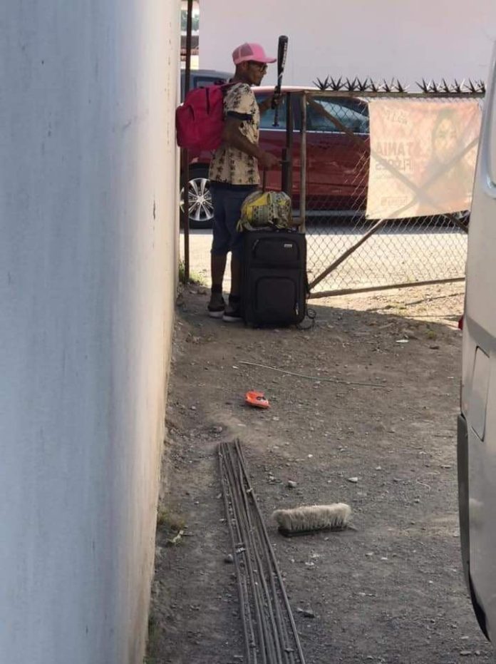 Captan a ladrón en domicilio