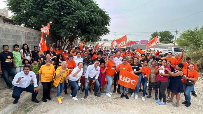Prepara Emilio su cierre de campaña y se reúne con gremio de la sección quinta del magisterio