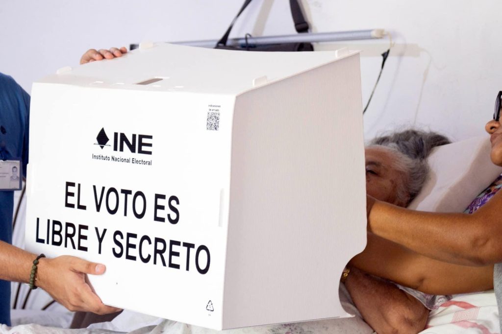 Votos anticipados se mantienen bajo resguardo de autoridades electorales