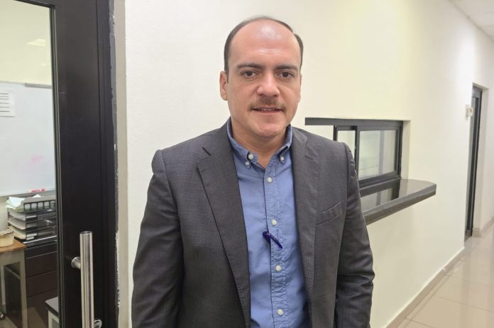 Juan Olvera, Gerente de SIMAS