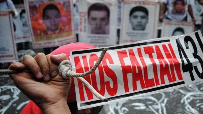 Jueza ordena libertad provisional para ocho militares en caso Ayotzinapa