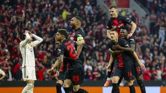 Leverkusen alcanza la final de la Europa League manteniendo su racha invicta